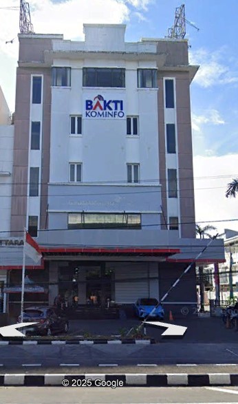 Disewakan – Gedung Graha Pettarani, Kota Makassar.