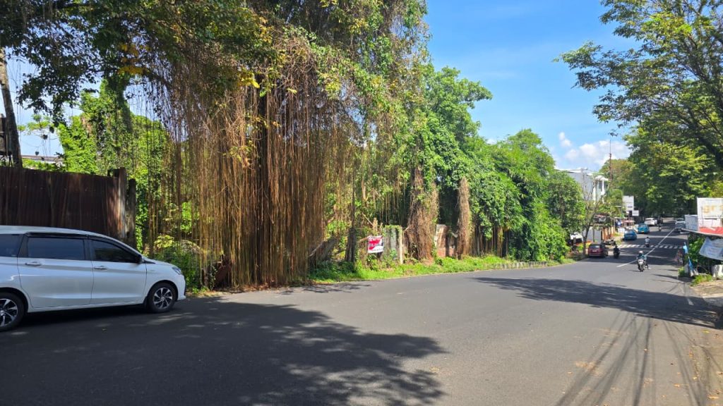 Disewakan – Tanah Kosong, Manado.